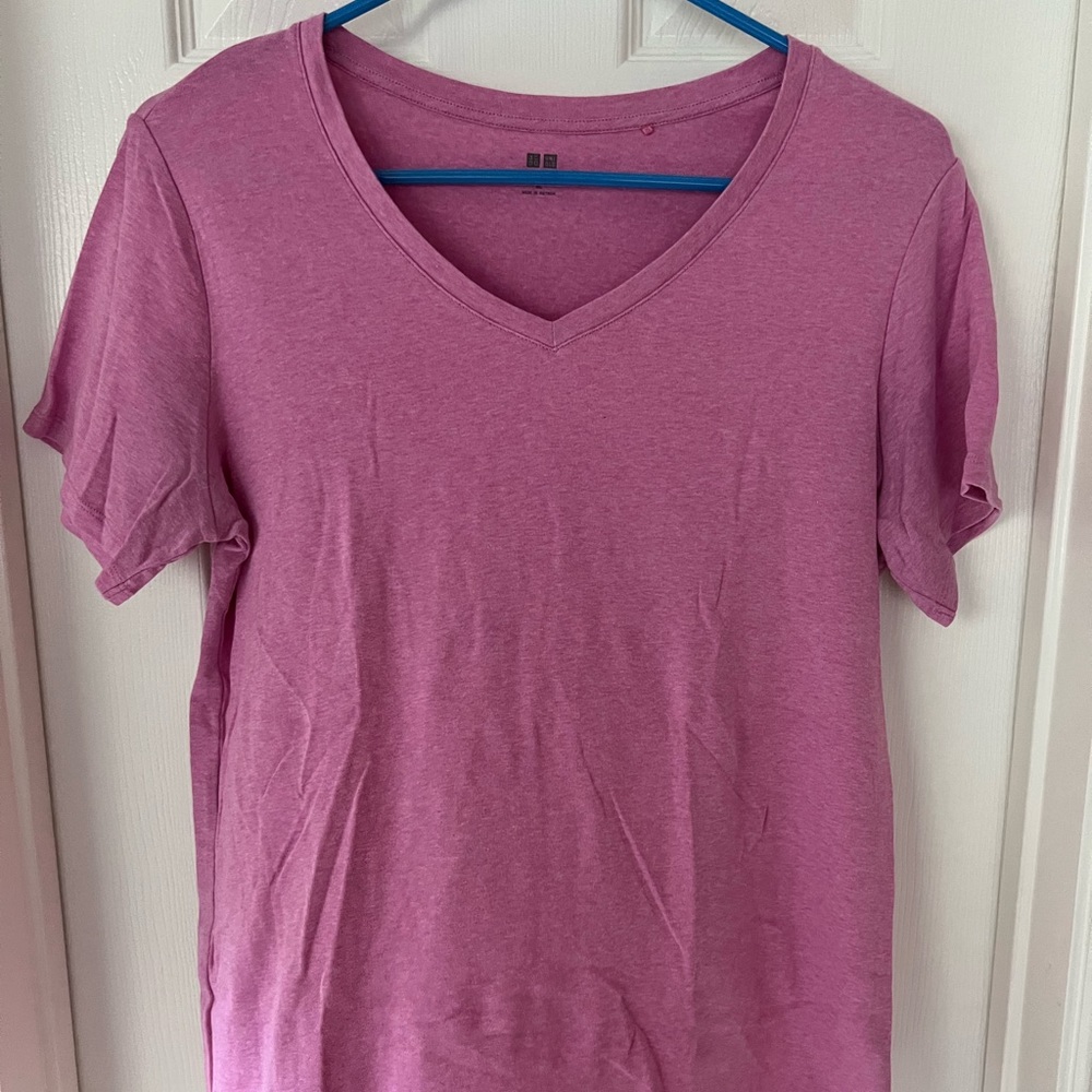 Uniqlo Pink V-neck top